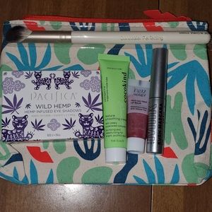 IPSY April 2021 Bag